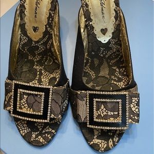 Beverly Feldman sandals